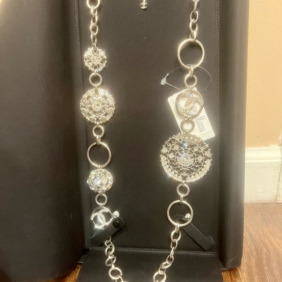 COPY - NIB Chanel necklace - Picture 4 of 16